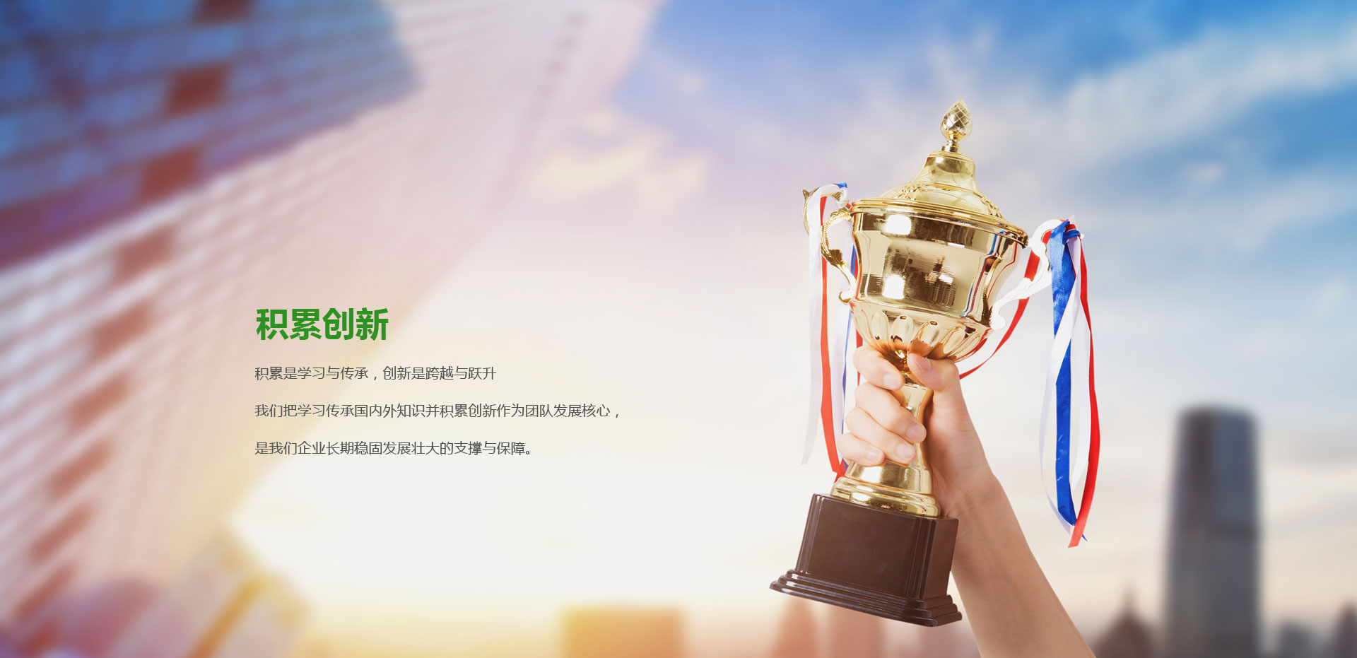 ���۴���